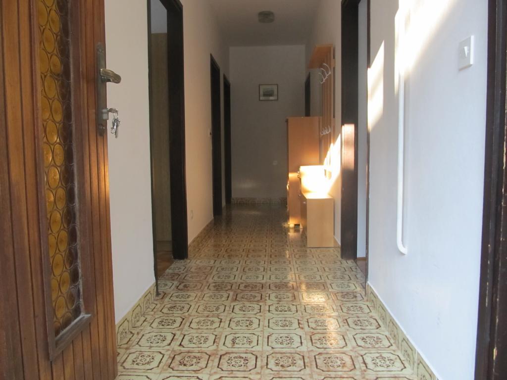 Apartment Razum 普拉 外观 照片